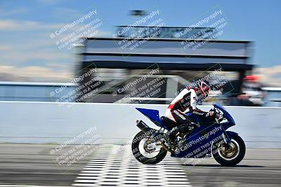 media/Mar-25-2024-Moto Forza (Mon) [[8d4319bd68]]/4-Novice Group/Session 4 Front Straight Speed Pans/